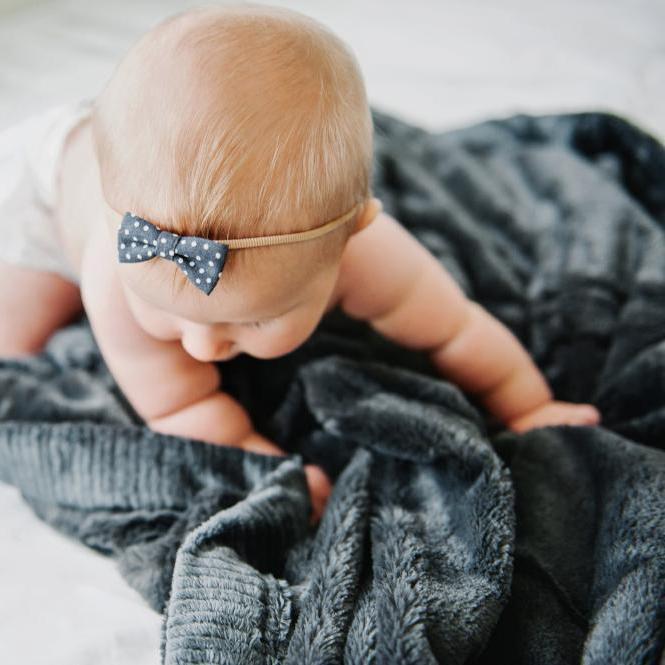 Saranoni Lush Receiving Blanket | Charcoal