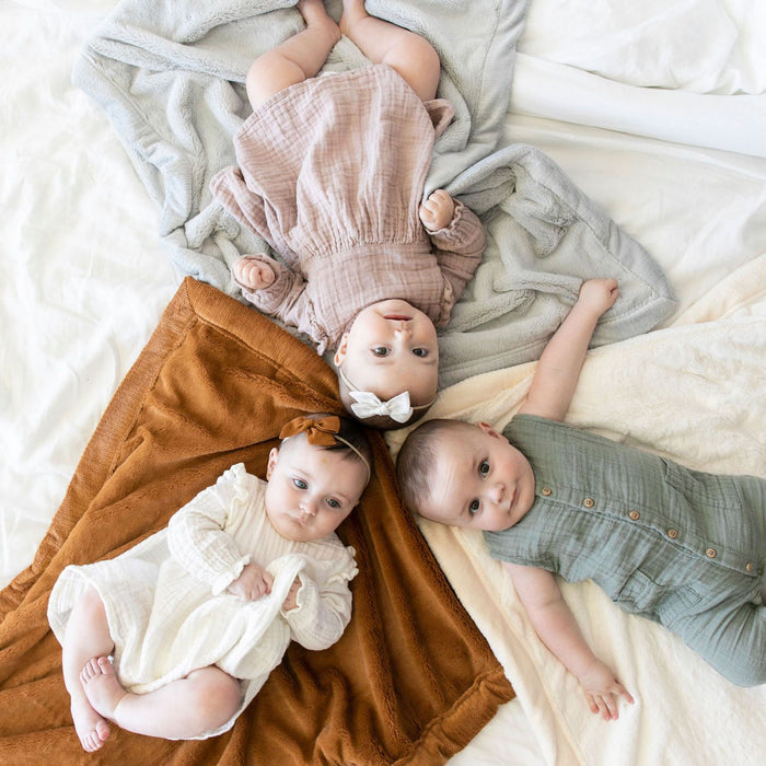 Saranoni Lush Receiving Blanket | Natural