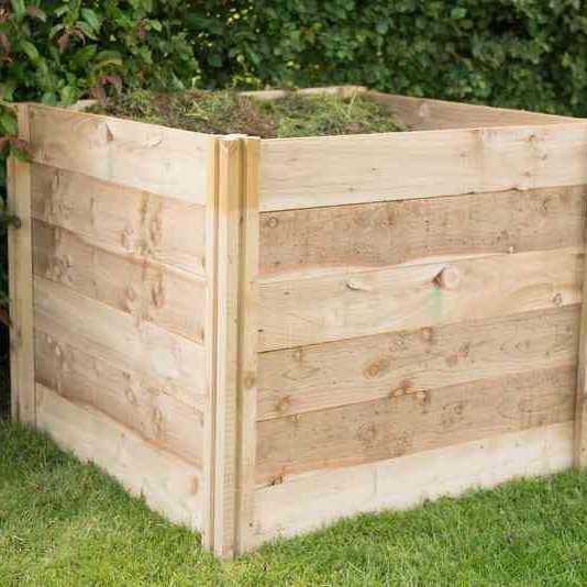 Slot Down Compost Bin #103cm(L) x 103(W) x 120(H)
