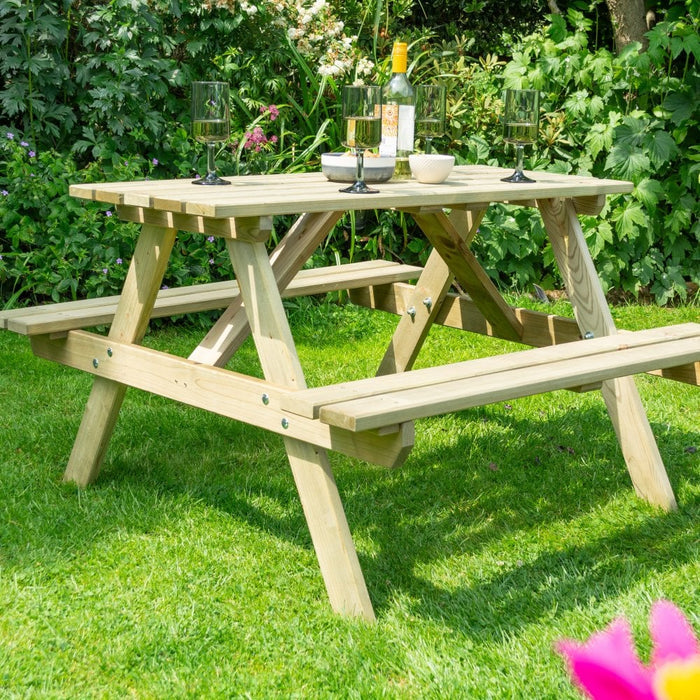 Traditional Picnic Table 1.2m