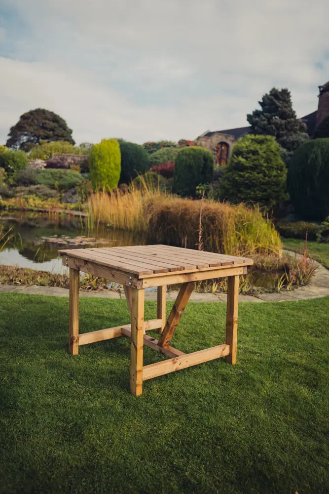Valley 99cm Table